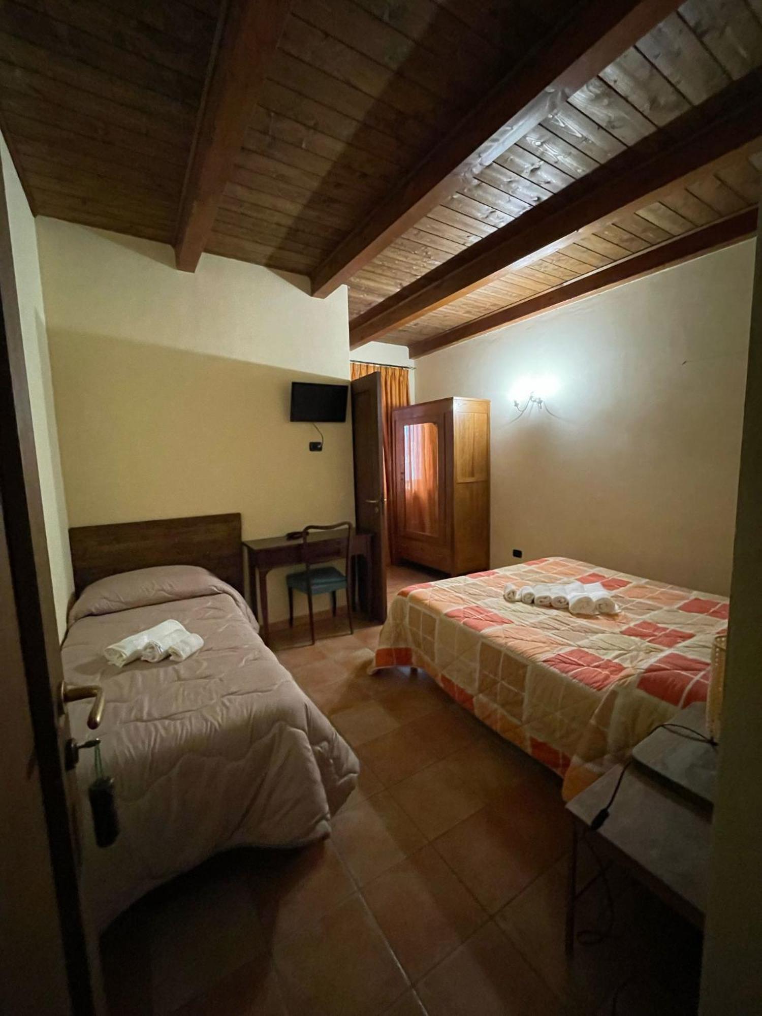 La Locanda Del Poeta Acri Exteriér fotografie